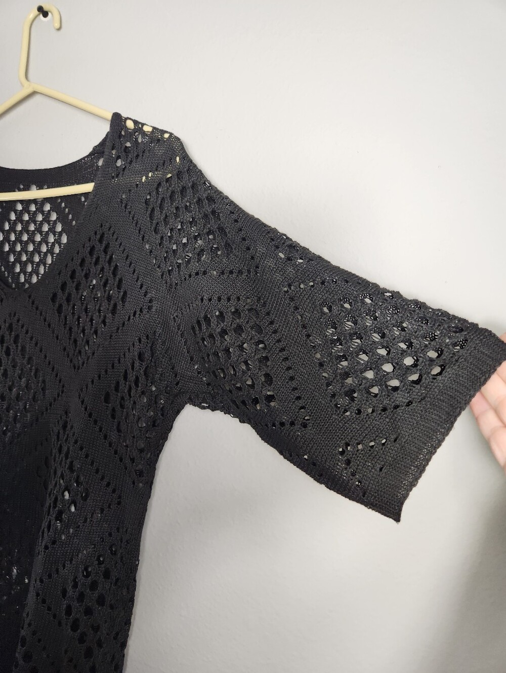 Womens |XL| Black Loose 3/4 Sleeve Open Crochet Knit Top - Picture 3 of 7